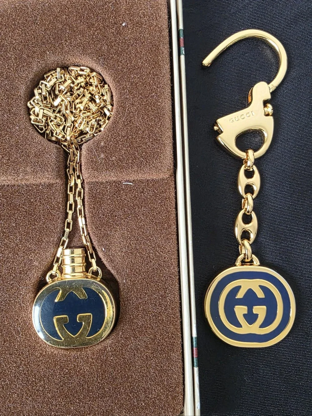 Auth Gucci Interlocking GG Gold/Blue Keychain